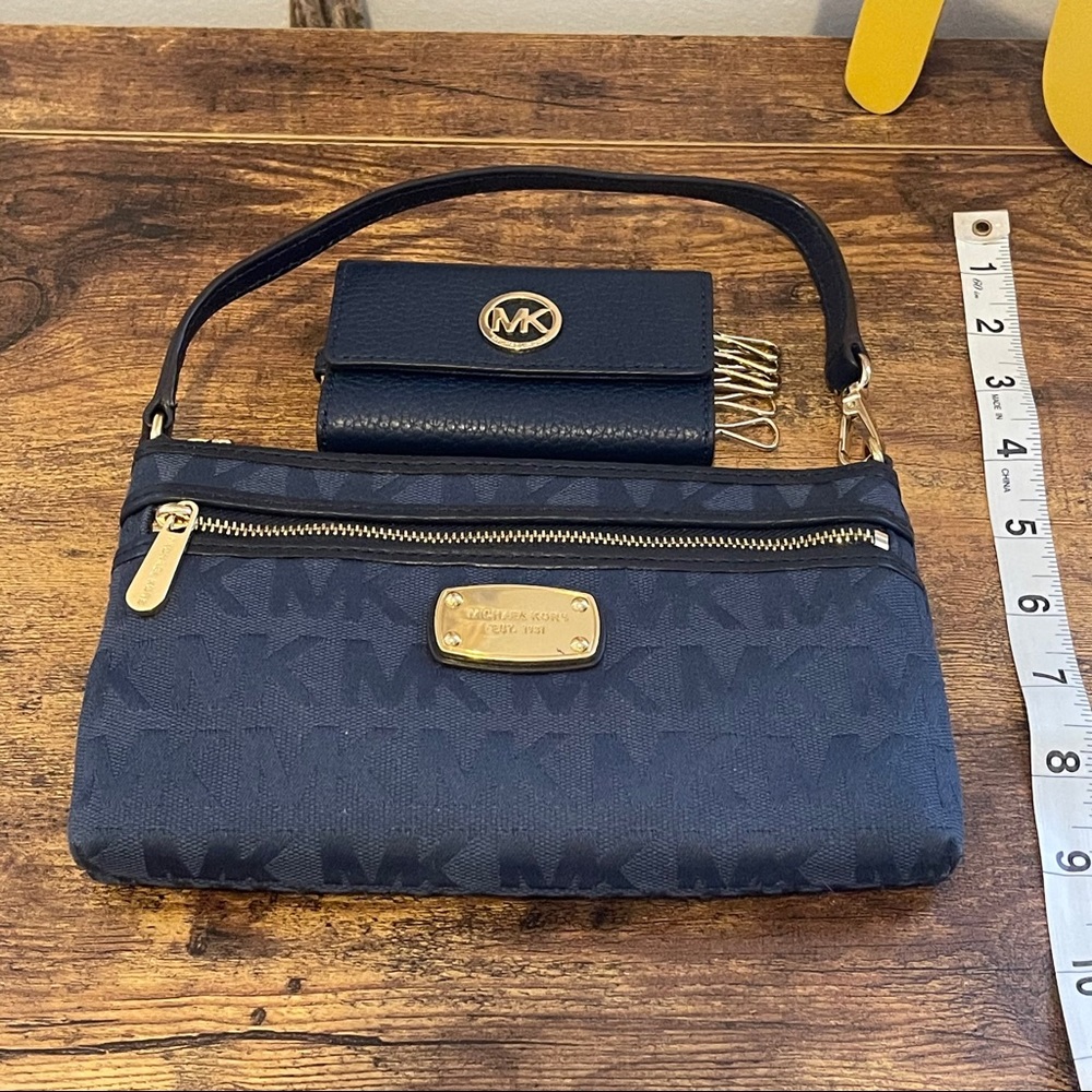 Michael Kors Set - Picture 4 of 9